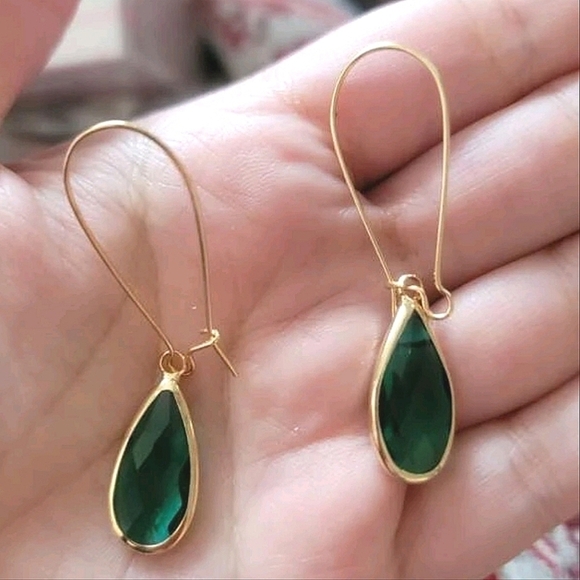 Gold dangle green glass earrings dainty boho drop hoop statement cute 💖2/$30 - Picture 10 of 10